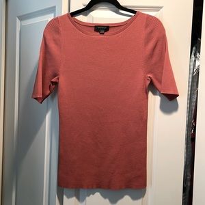 Ann Taylor mid length knit top